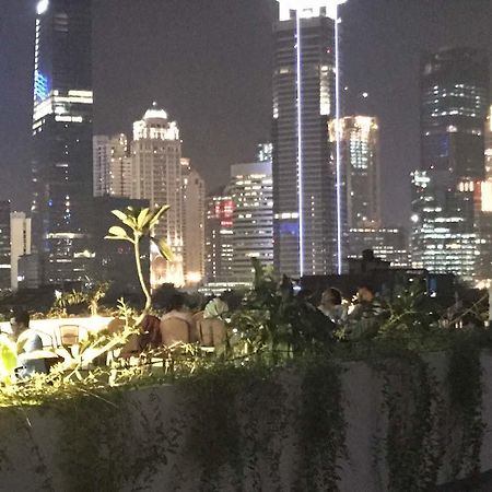Topaz Residence Jakarta Exterior foto