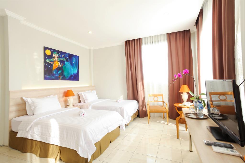 Topaz Residence Jakarta Exterior foto