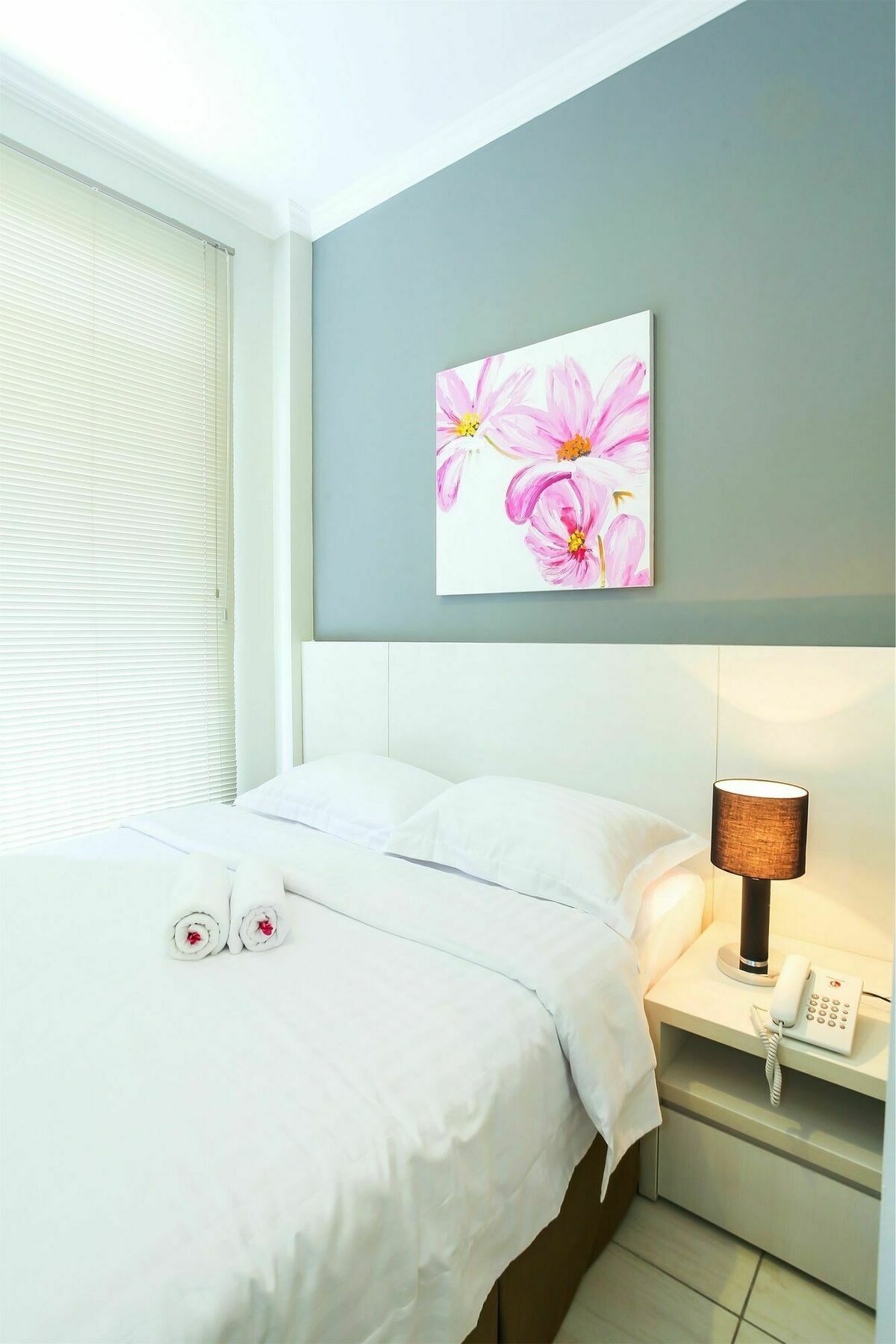 Topaz Residence Jakarta Exterior foto